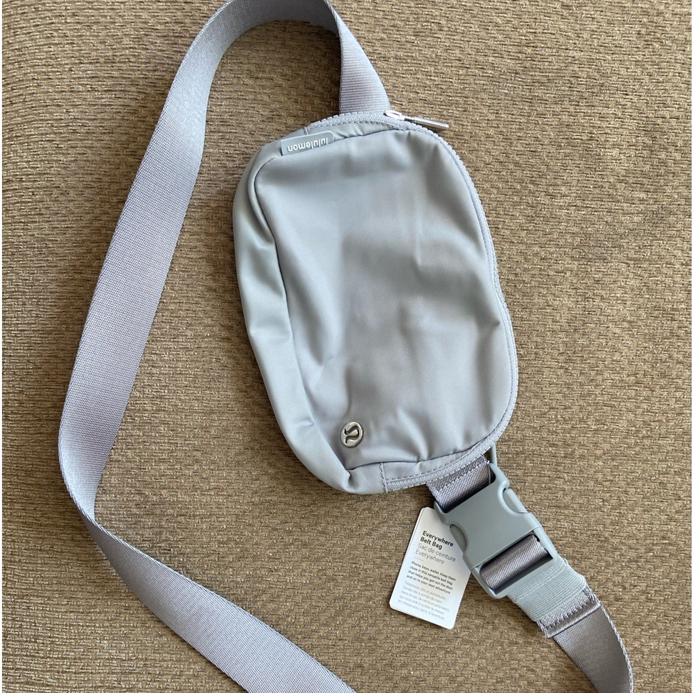 Lululemon Grey Everywhere Belt Bag, BRANDNEW